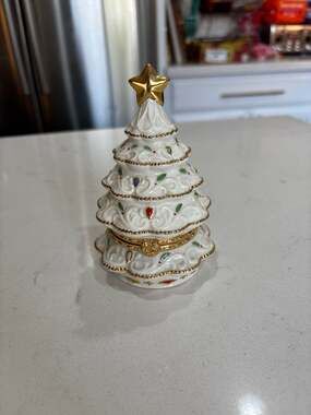 Porcelain Ivory Jeweled Christmas Tree Trinket Box